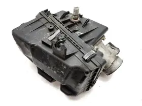 Fs1g13320 Mazda 319-59104 1998-2002 626 Air Cleaner 4-122 2.0l Oem