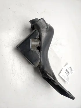 L518-13-200c Mazda 09 10 11 12 13 6 Air Inlet Tube Resonator 2.5l Oem