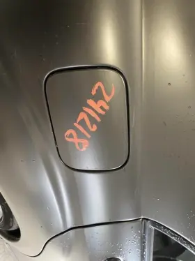 177.mb1q10 Mercedes-benz S550 2010 Fuel Filler Door 1853035
