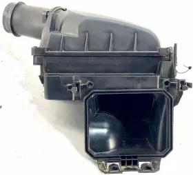 319-67618 Mercedes-benz 2015-2020 Gla Class Air Cleaner 156 Type Oem