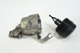 6421800010 Mercedes-benz 2007-2011 Gl350 Ml350 R350 Diesel Engine Oil Filter Housing Cap Support