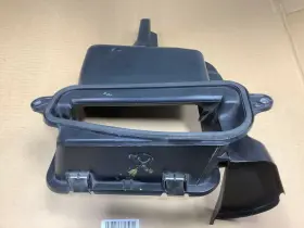 A1648300040 Mercedes-benz Ml350 W164 3.5l V6 2007 Air Cleaner Intake Housing Cover Factory