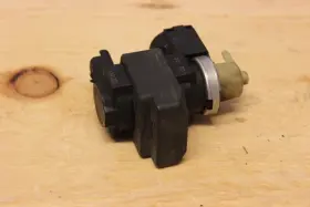 V7599547 Mini 07-16 Cooper S R56 R55 Turbo Pressure Converter Valve N14 N18 32k