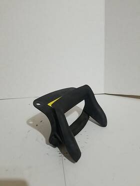 Nissan 16555-am604 03-06 Infiniti G35 Sedan Vq35de Engine Air Intake Charge Duct