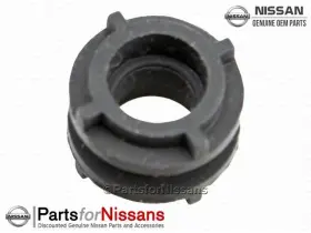 16559-31u00 Nissan Genuine Air Cleaner Body Mount Bushing