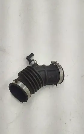16576-ed800 Nissan 2022 Cube Air Intake Duct Tube To Throttle Oem