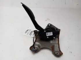 234.da1214 Nissan Gas Pedal Fits Pathfinder 2014 Oem
