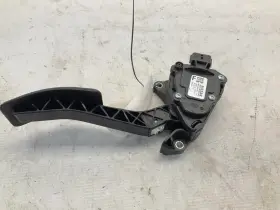 234.da1o18 Nissan 17 18 19 Murano S 3.5 Awd At Gas Accelerator Pedal Oem B