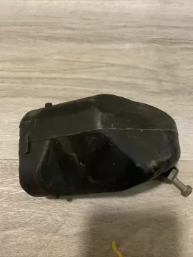 1498546 Oem 77 Cadillac Eldorado 472/500/425 Air Cleaner Heat Riser Tube Plastic Elbow