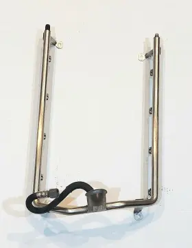 94811011302 Porsche 2003-2006 Cayenne 4.5l V8 Fuel Rail With Clips And Line