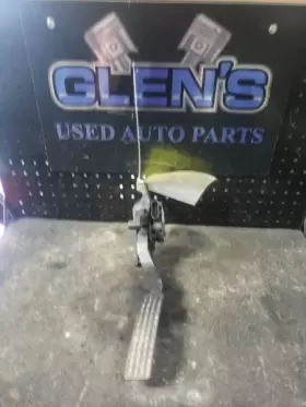 234.gm7a09 Saturn Outlook 2009 Accelerator Parts
