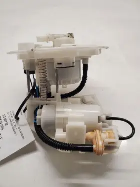 23221-40011 Scion 77024-74010 Iq Fuel Pump Assembly 2011-2015 1.3l 4cyl 1nrfe Oem