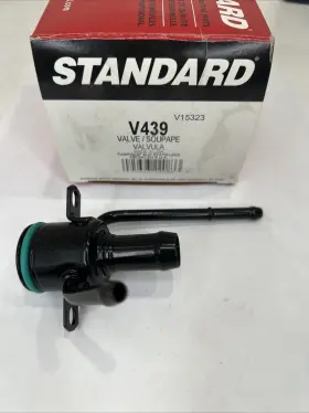 Standard 025623220833 Pcv Valve V439