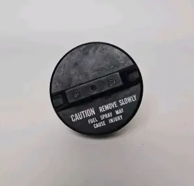 9-73999-16040 Tg Oem 77310-35080 7731035080 77321-16010 Toyota Fuel Filler Tank Cap