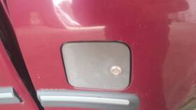 Toyota 177.to1900 Gas Tundra 2000 Fuel Filler Door 1948347