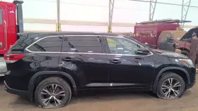 177.to1d18 Toyota Highlandr 2018 Fuel Filler Door 6896850
