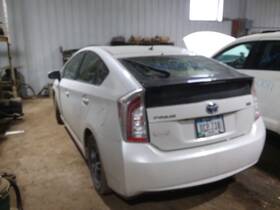 Toyota 177.to1n15 Prius 2015 Fuel Filler Door 2133611
