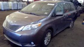 177.to1q11 Toyota Sienna 2011 Fuel Filler Door 6326250