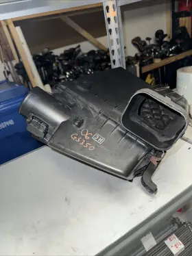 17700-31570 Toyota 06-11 Lexus Gs300 Air Box Inlet Plastic 17700 31570 Oem