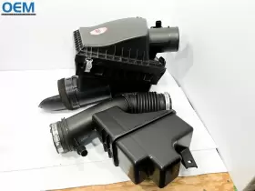 17701-0p140 Toyota 2016-2022 Tacoma 3.5l Engine Air Box Airbox Intake Filter Cleaner Oem