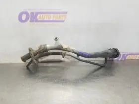 179.to1899 Toyota 99 1999 Tacoma Sr5 Extended Cab 3.4l Fuel Filler Neck