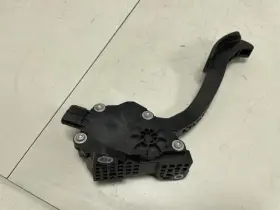 78110-33020 Toyota Camry Hybrid 2008 Accelerator Gas Pedal Factory