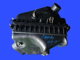 17701-74300 Toyota Camry 97-98-99 2.2 4 Cyl Air Intake Cleaner Filter Box Housing