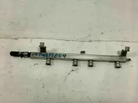06a133317ak Volkswagen Fuel Injector Rail 2004 Beetle Convertible 2.0l Factory