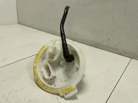 96624020 Volkswagen Touareg 2004 2010 4.2l Right Fuel Pump Flange Factory