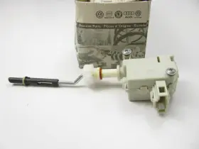 1j0810773c Vw Audi New - Oem Fuel Filler Door Lock Actuator 2004-2010 Touareg