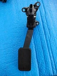 Honda Cr-v Crv Oem Accelerator Gas Pedal 17-24 Used. Price: $25.00.