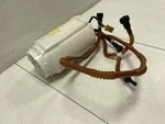 Volkswagen Touareg 2004 2010 4.2L Right Fuel Pump Factory Used. Price: $74.00.