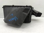 2013-2014 Jaguar Xf Air Cleaner Intake-duct Hose Tube LT58B Used. Price: $46.21.