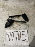 1995 1997 Lexus LS400 Engine Radiator Seal Lh 53292-50030 Rh 53291-50030 Used. Price: $20.00.