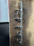 Bmw 128I 328I 528I X3 X5 Z4 N52 Engine Fuel Rail With Injectors Oem Used. Price: $30.00.