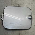 1999-2004 Chevy Tracker Suzuki Vitara XL-7 Fuel Gas Filler Door Red Oem Silver Used. Price: $54.99.