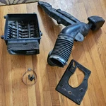09-14 Gmc Sierra 2011 Chevy Silverado 1500 Gas Air Intake Assembly V8 Used. Price: $103.00.