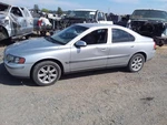 Used Fuel Pump Control Module Fits: 2002 Volvo 60 Series Grade. Price: $190.65.