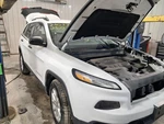 2015 Jeep Cherokee Air Cleaner Box 2.4L Used Oem 319-06403 C26037 111K Miles. Price: $100.89.