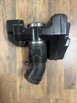 05-09 Land Rover LR3 4.4 Engine Air Intake Tube Duct Pipe Hose Genuine Oem Used. Price: $120.00.