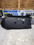 2010-2016 Mercedes-benz W212 E350 Engine Air Intake Cleaner Filter Box Oem Used. Price: $50.00.