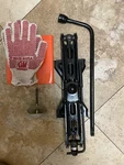 94-95-96-97-98-99-01-02-03-04 Chevrolet S10 Blazer Sonoma Tire Jack And Tools Used. Price: $77.99.