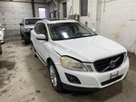 Gas Fuel Filler Lid Door Volvo XC60 2010 White 1432586 Used. Price: $94.99.
