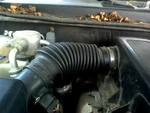 Air Resonator Tube Fits 06 Trailblazer Ext 147531 Used. Price: $40.00.