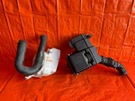99-01 Honda Cr-v Crv Factory Air Intake System Arm Box Filter Resonator Oem #67 Used. Price: $364.95.