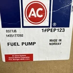 Gm 25177292 R/b 5328885 Fuel Pump 1994-2000 Saab 900, 9000 Nos New. Price: $75.00.