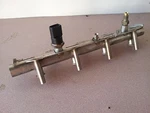 05-08 Golf/gti/jetta/eos/passat/audi A4/A3/TT/BPY/BPG/BWT/FSI/2.0T Fuel Rail Used. Price: $100.00.