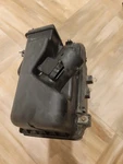 Used Air Cleaner Assembly Fits: 2005 Toyota Sienna 3.3L 3MZFE. Price: $54.45.