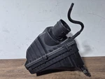 2016 Jaguar Xj Pl 3.0D Nearside Air Filter Housing Box W/ Maf Sensor FW939600AA Used. Price: $53.73.