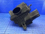 2015 2016 Hyundai Genesis Left Engine Air Cleaner Filter Box Housing 28121-B1000 Used. Price: $63.75.
